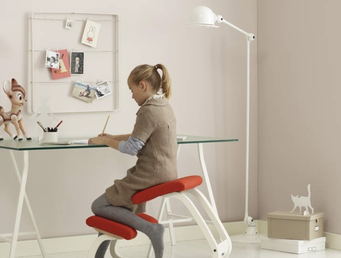 Five Ergonomic Kneeling Chair Benefits